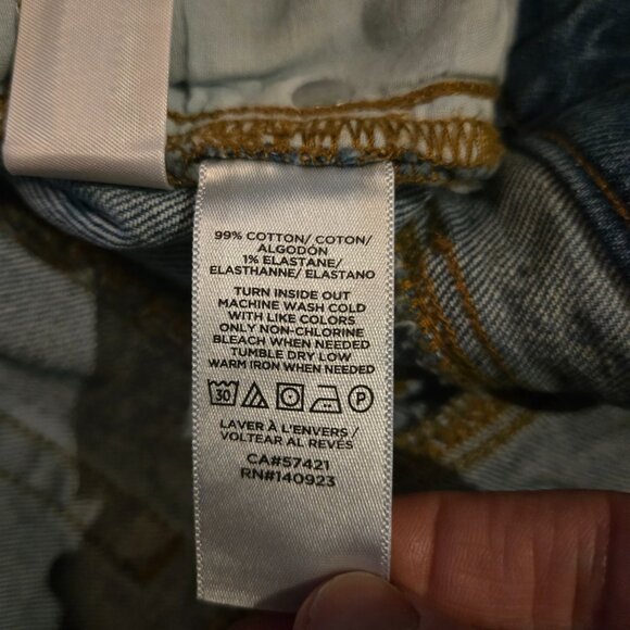 NWT Loft The Roll Shorts Mid Rise Medium Blue Denim 4/27 - Picture 4 of 4